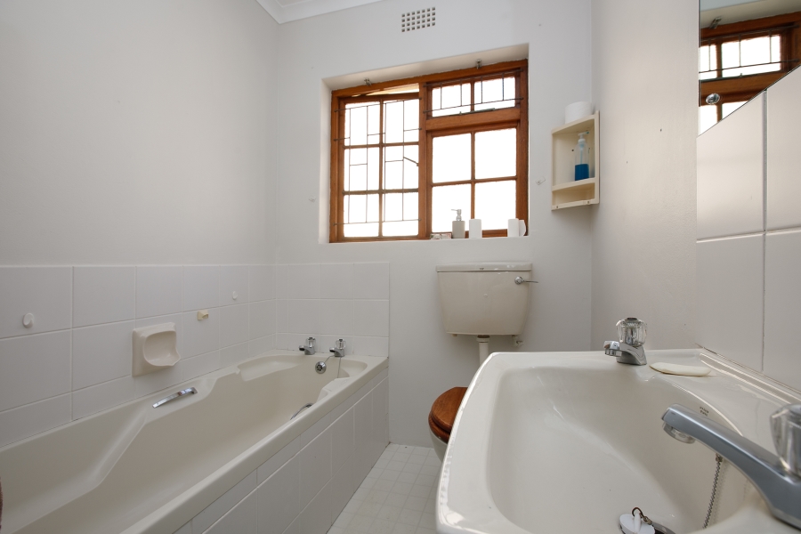 3 Bedroom Property for Sale in Fish Hoek Western Cape